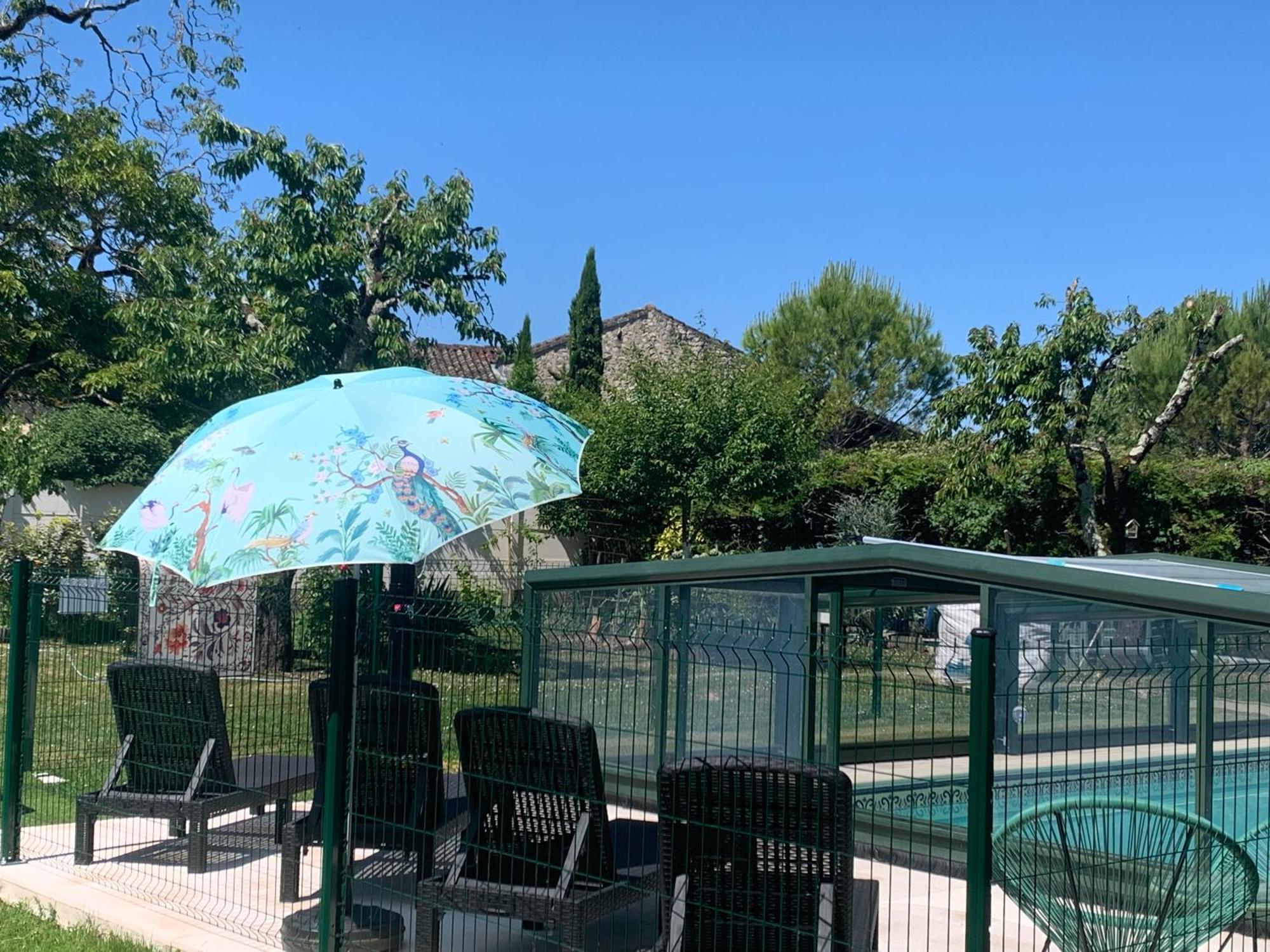 Charmant Studio Meuble Montignac-Charente المظهر الخارجي الصورة